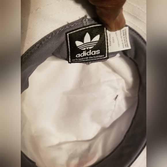 Adidas Bucket Hat - Picture 4 of 4